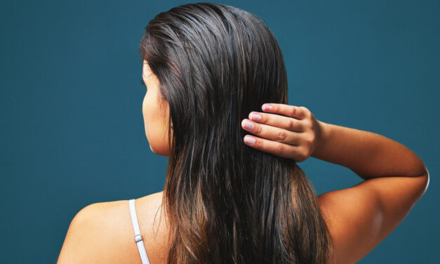 Natural Remedies for Oily Hair: 5 Home Solutions